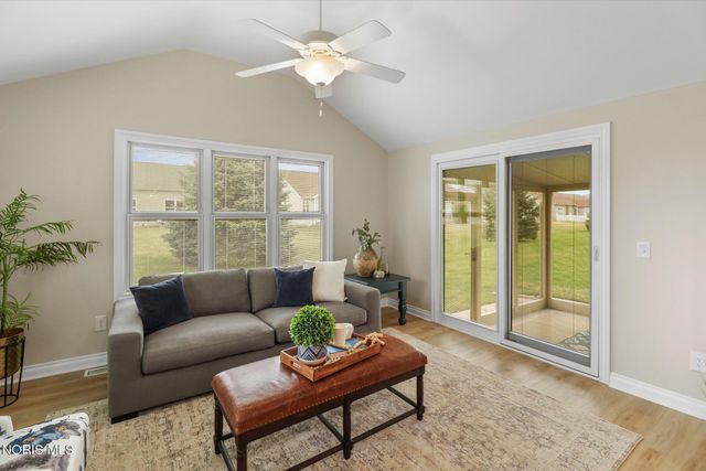 10835 S Lakes Drive, Perrysburg, OH 43551