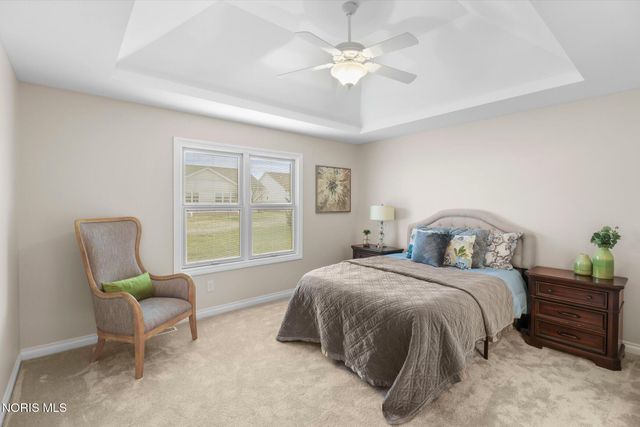 10835 S Lakes Drive, Perrysburg, OH 43551