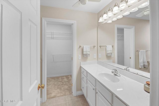 10835 S Lakes Drive, Perrysburg, OH 43551