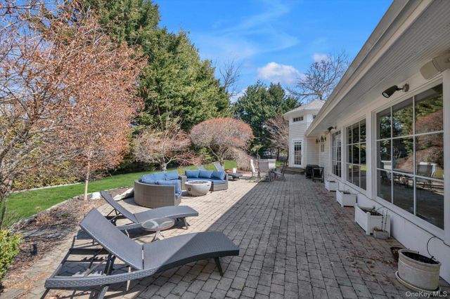 254 Adams Road, Hewlett Harbor, NY 11557