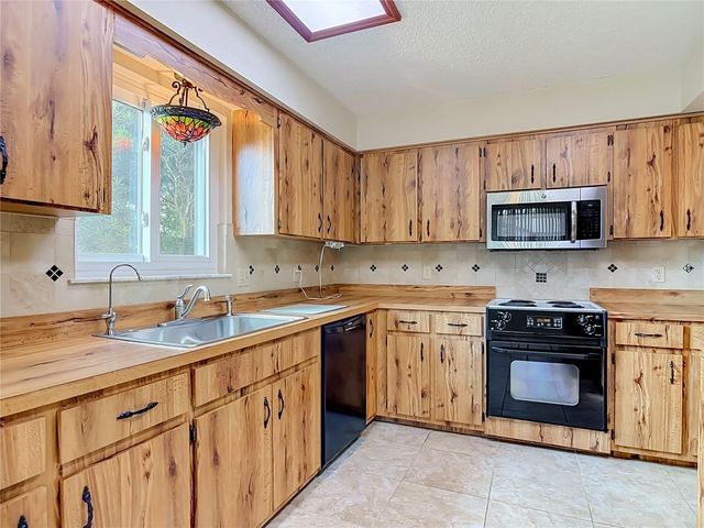 474 W OAKWOOD AVENUE, Orange City, FL 32763