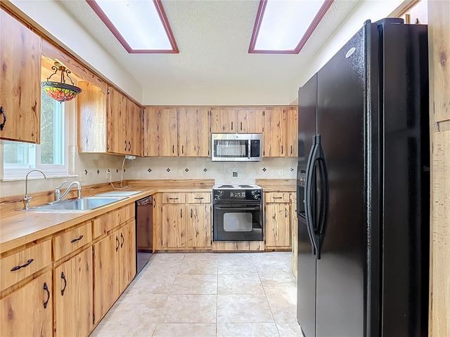 474 W OAKWOOD AVENUE, Orange City, FL 32763