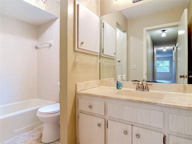 474 W OAKWOOD AVENUE, Orange City, FL 32763