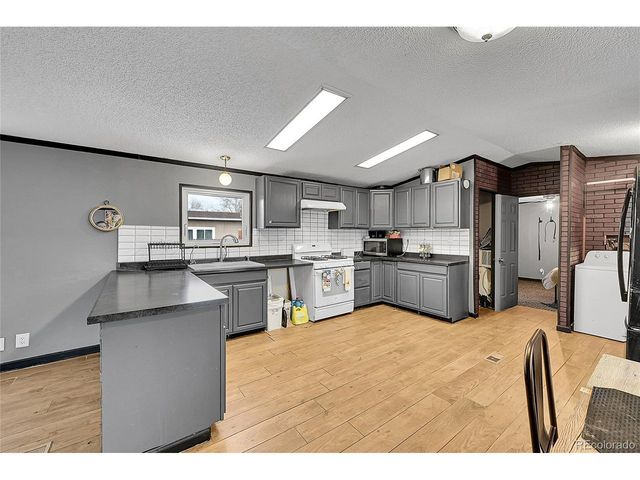 204 Zante St, Lochbuie, CO 80603