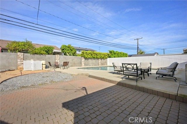 6003 Droxford, Lakewood, CA 90713