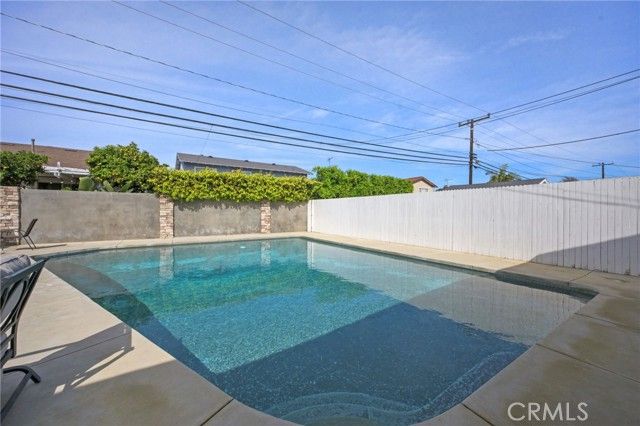 6003 Droxford, Lakewood, CA 90713