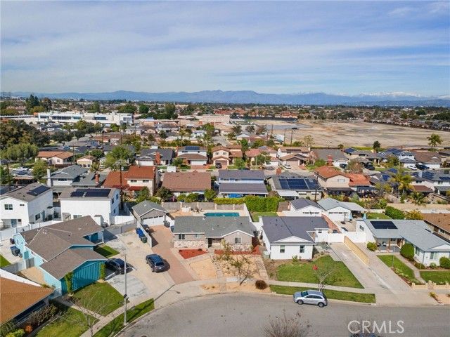 6003 Droxford, Lakewood, CA 90713