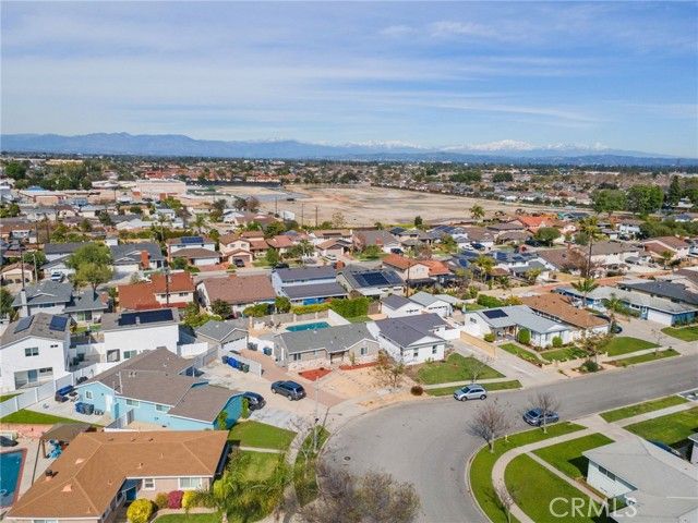 6003 Droxford, Lakewood, CA 90713