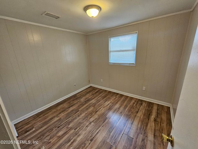 9042 7TH Avenue, Jacksonville, FL 32208