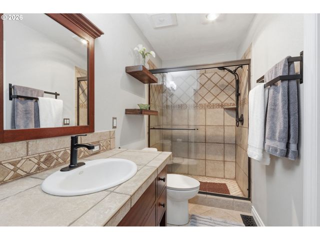 4114 Se SPRING St, Hillsboro, OR 97123