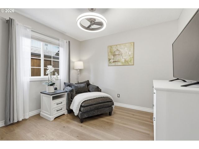 4114 Se SPRING St, Hillsboro, OR 97123