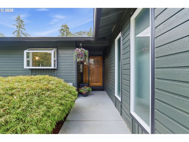 4114 Se SPRING St, Hillsboro, OR 97123