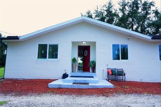 931 20th ST SE, Naples, FL 34117