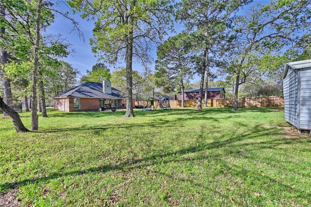 22418 Desert Willow Drive, Magnolia, TX 77355