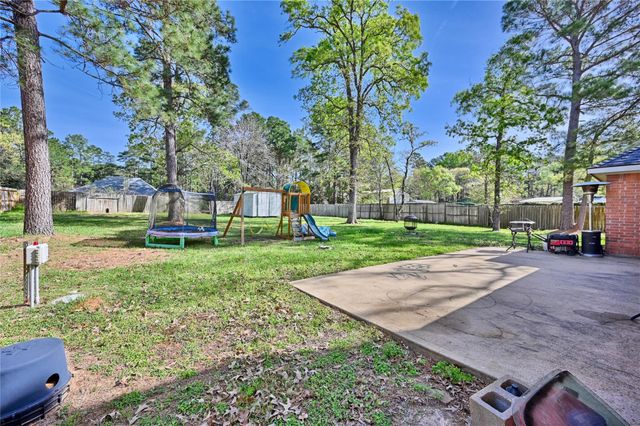 22418 Desert Willow Drive, Magnolia, TX 77355