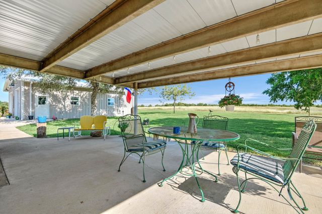 13075 Fm 121, Van Alstyne, TX 75495