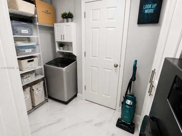 8641 NW 19th St, Pembroke Pines, FL 33024