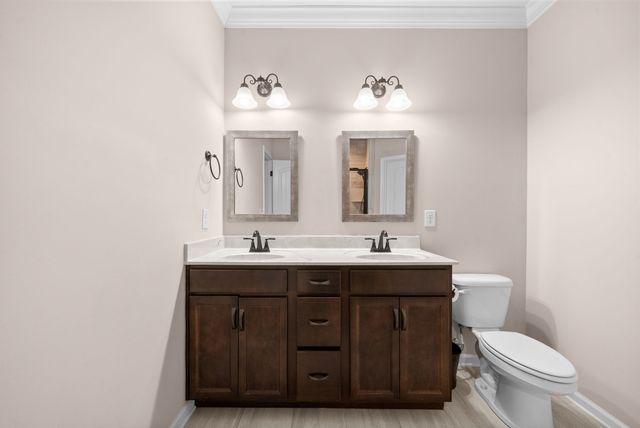 368 Barry Dr, Clarksville, TN 37040