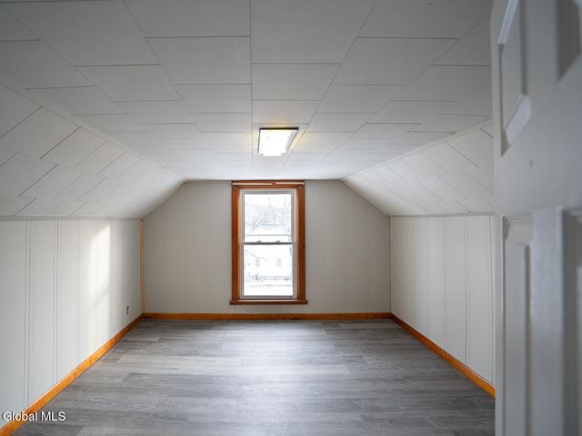 21 Bruen Court, East Greenbush, NY 12144