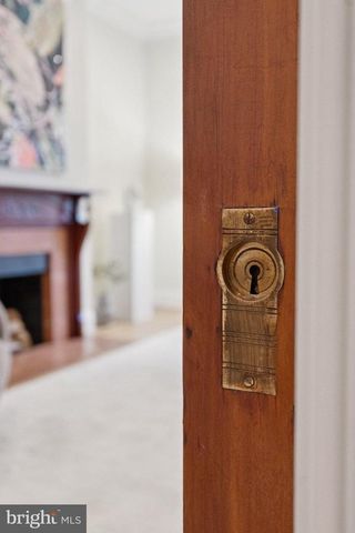 1514 R ST NW, Washington, DC 20009