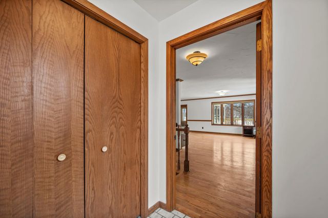 15541 Mitchell Circle SE, Prior Lake, MN 55372