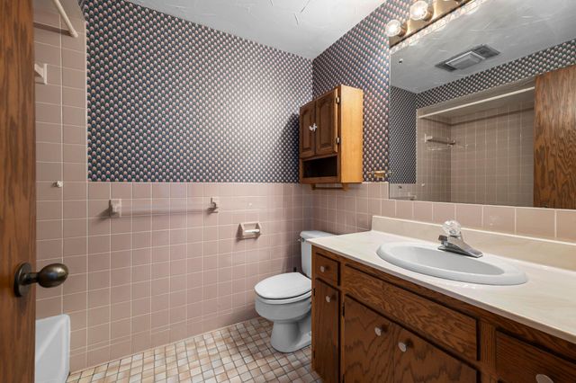 15541 Mitchell Circle SE, Prior Lake, MN 55372