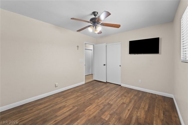 1909 Stonehaven Circle, Las Vegas, NV 89108