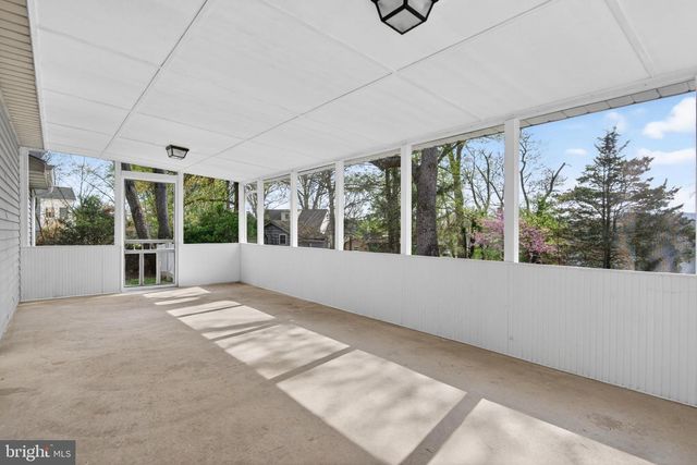 25 MULLIGAN DR, Etters, PA 17319