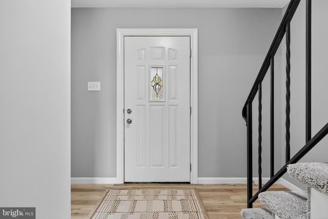 25 MULLIGAN DR, Etters, PA 17319