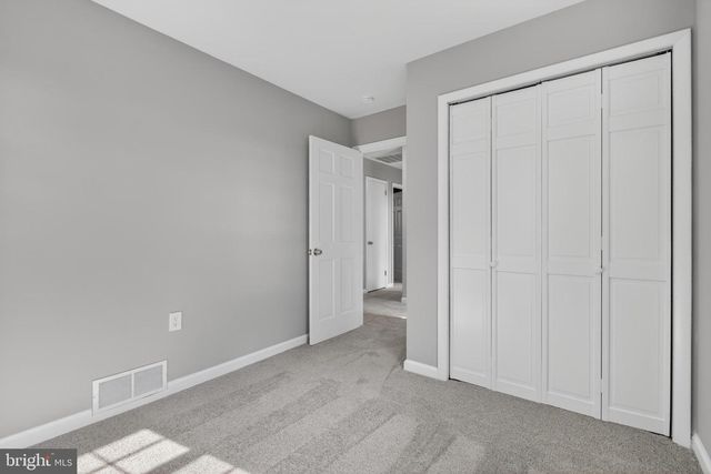 25 MULLIGAN DR, Etters, PA 17319