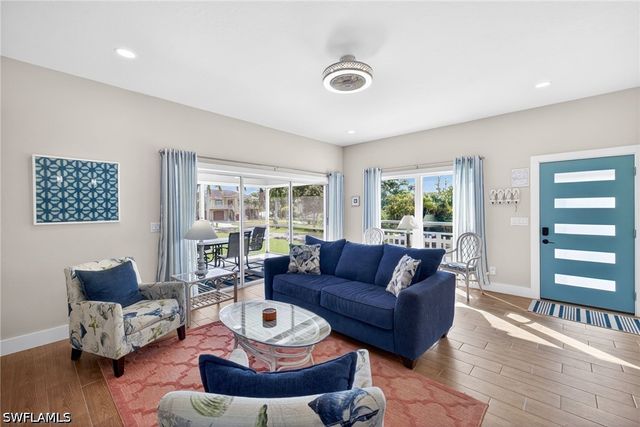 167 Mandalay RD, Fort Myers Beach, FL 33931