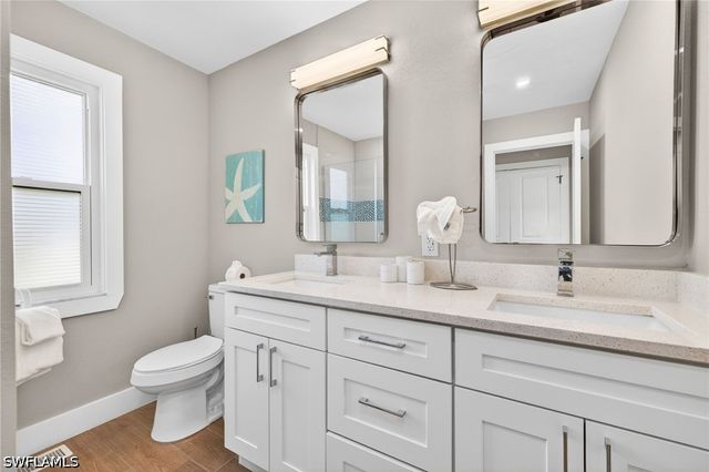 167 Mandalay RD, Fort Myers Beach, FL 33931