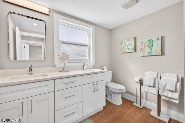 167 Mandalay RD, Fort Myers Beach, FL 33931