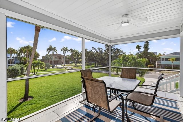 167 Mandalay RD, Fort Myers Beach, FL 33931