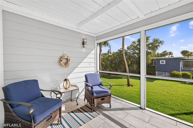 167 Mandalay RD, Fort Myers Beach, FL 33931