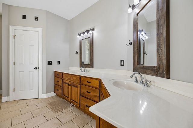 355 Heritage Circle, Chatsworth, GA 30705