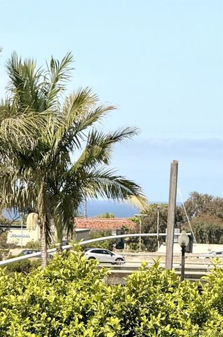660 Santa Fe Dr., Encinitas, CA 92024