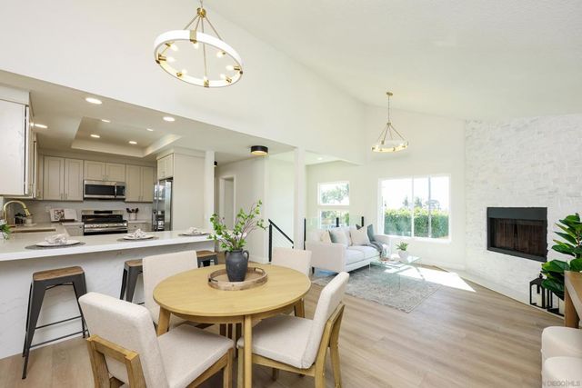 660 Santa Fe Dr., Encinitas, CA 92024