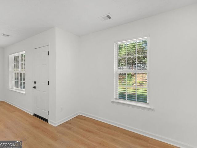 6060 Winston Trace, Mcdonough, GA 30252