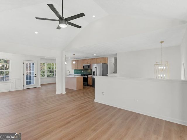 6060 Winston Trace, Mcdonough, GA 30252
