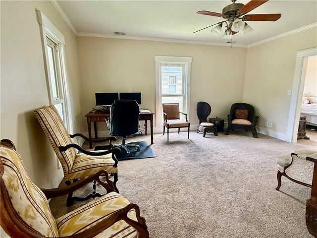 121 W Royle Street, Richmond, MO 64085
