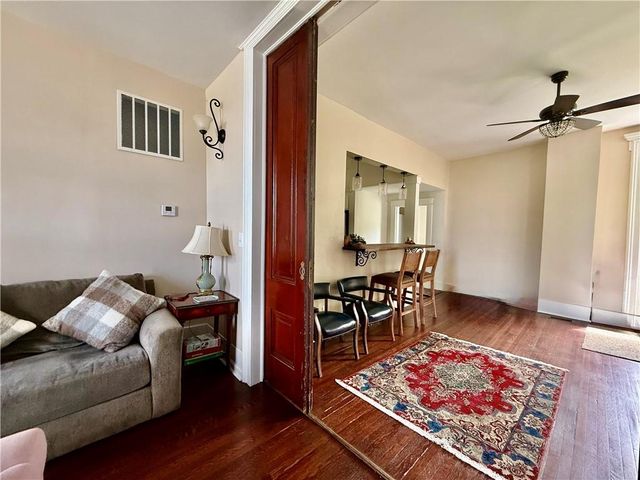 121 W Royle Street, Richmond, MO 64085
