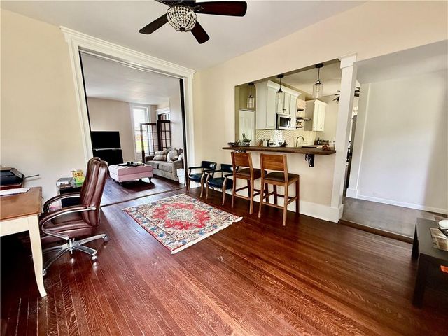121 W Royle Street, Richmond, MO 64085
