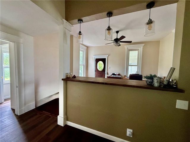 121 W Royle Street, Richmond, MO 64085