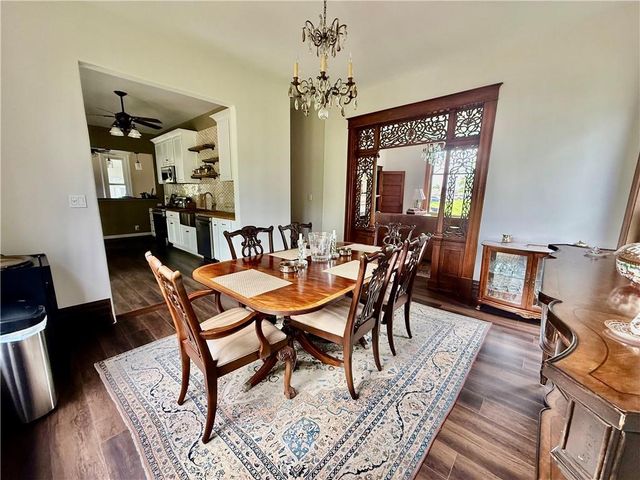 121 W Royle Street, Richmond, MO 64085