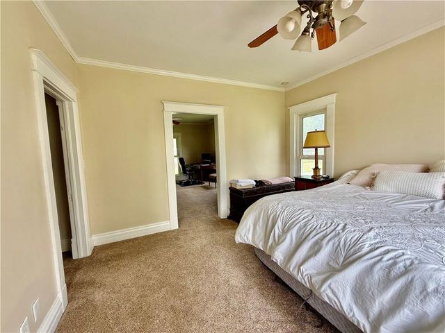 121 W Royle Street, Richmond, MO 64085