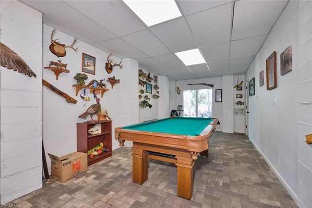 2213 River Pine DR, Fort Myers, FL 33905