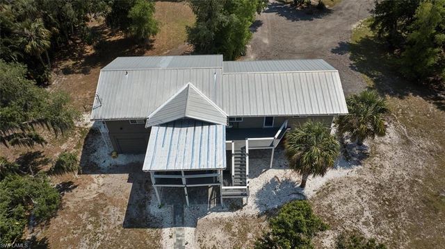 2213 River Pine DR, Fort Myers, FL 33905