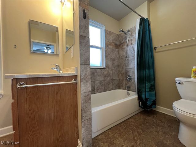 1726 Starkweather Avenue, Cleveland, OH 44113