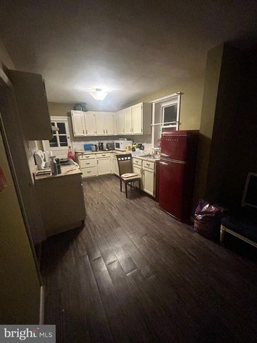 220 BIRCHWOOD RD, Aldan, PA 19018